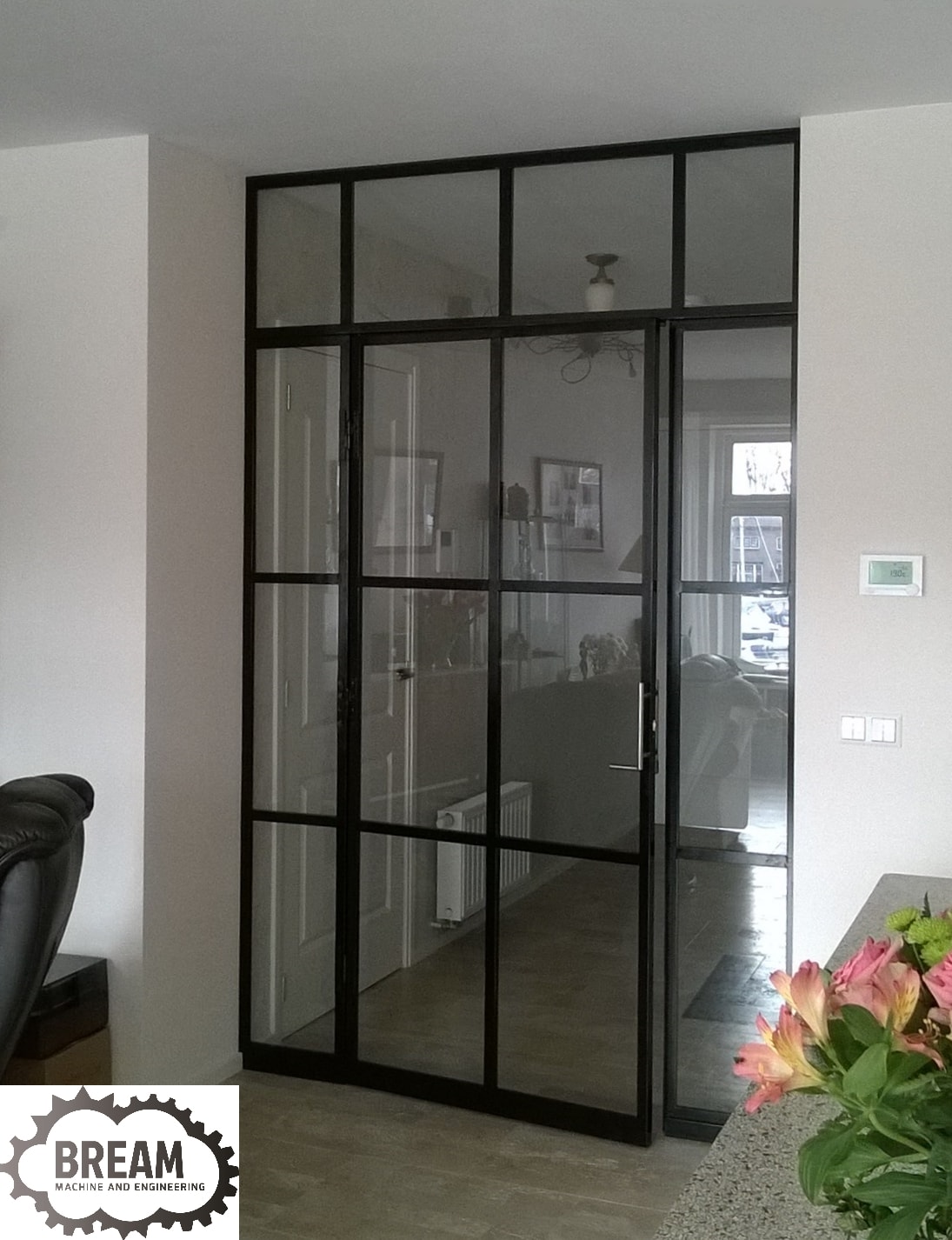 Stalen design deur geslaagd